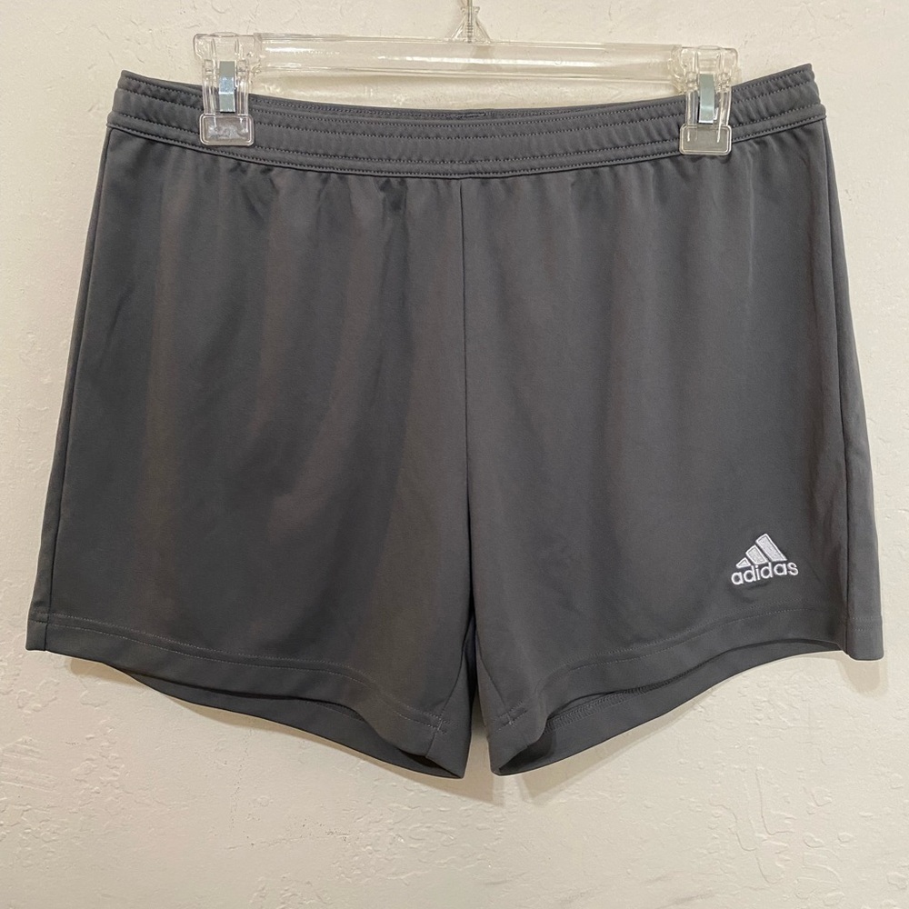 Adidas AEROREADY Gray Athletic Shorts Women’s Medium Running Training Gym